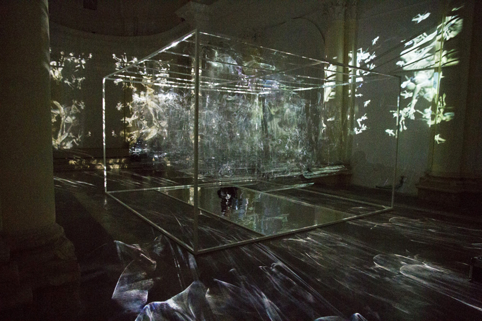 visioni al confine,luisa mazza,christian zanotto,santa caterina,noto,red stamp art gallery,ri-flexus,roma,amsterdam,massimo scaringella